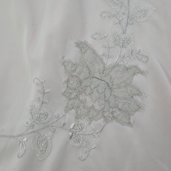 VINTAGE Datin and Lace Pink Slip - Picture 6 of 7